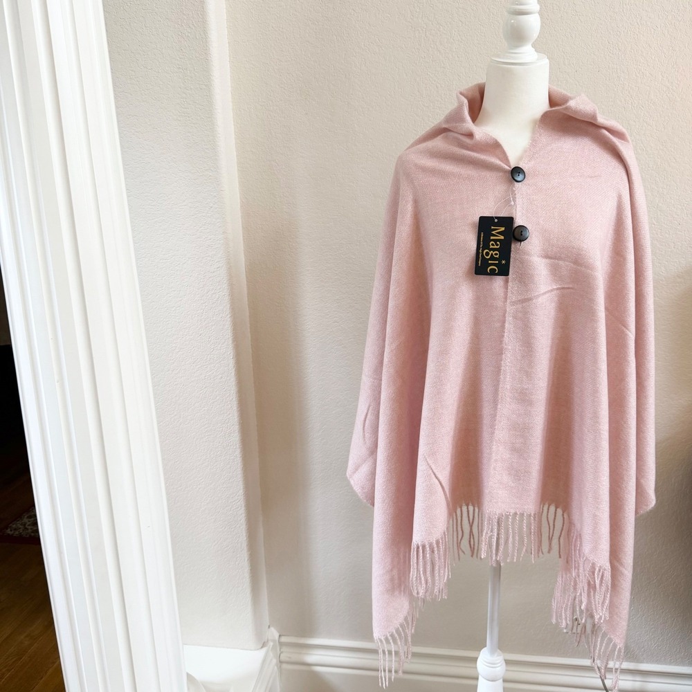 Magic Scarf Company Pink Button Front Fringe Poncho Wrap Cape One Size NWT‎